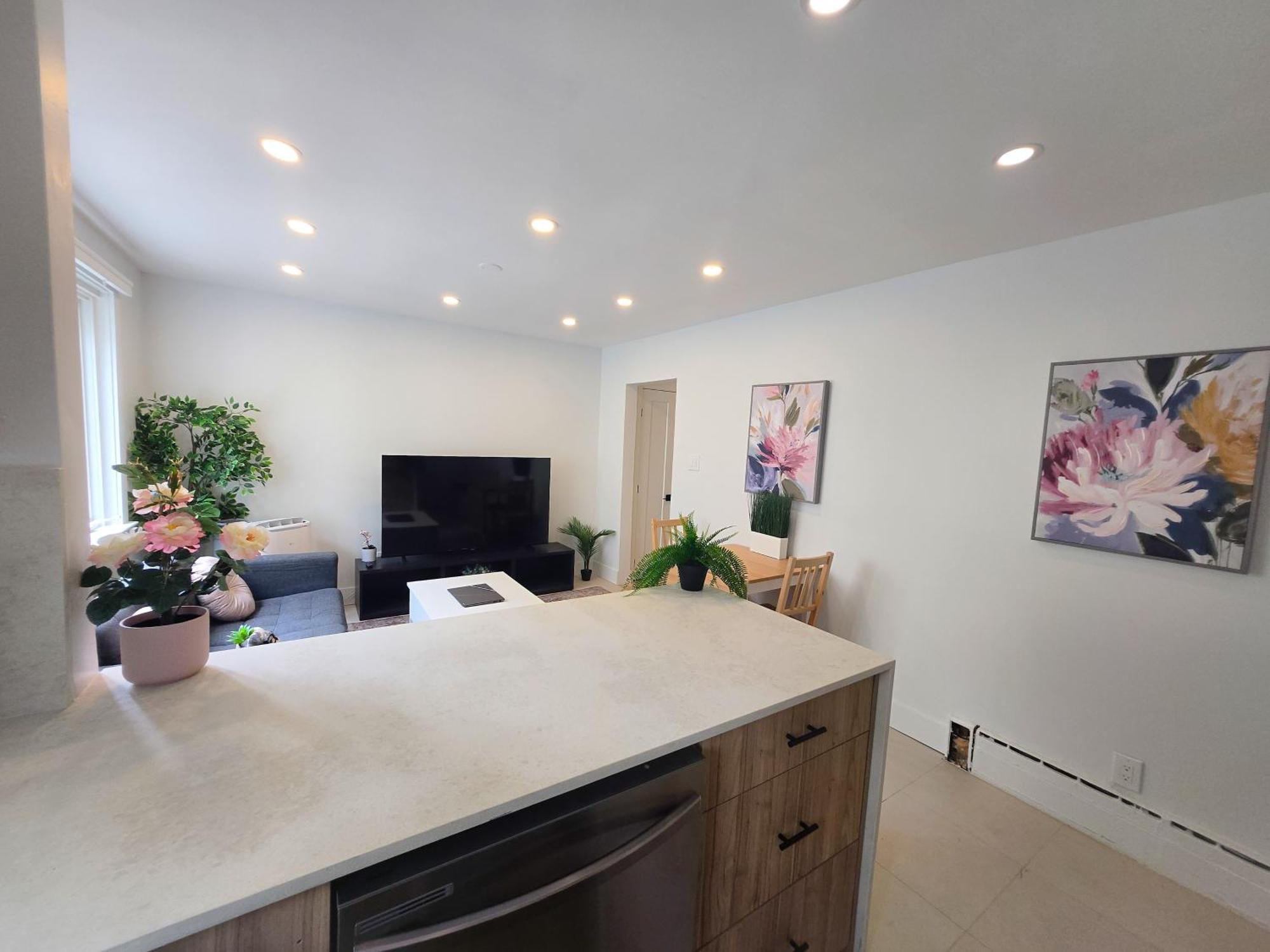 Jstlikehome - Serenity Suites Оттава Экстерьер фото